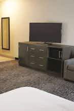 Hotel La Quinta Inn Suites Lookout M photo 4