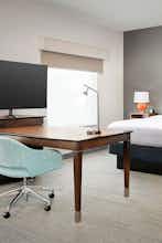 Hotel Hampton Inn & Suites Portland/Hillsboro-Evergreen Park, OR photo 4