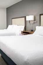 Hotel Hampton Inn & Suites Portland/Hillsboro-Evergreen Park, OR photo 3