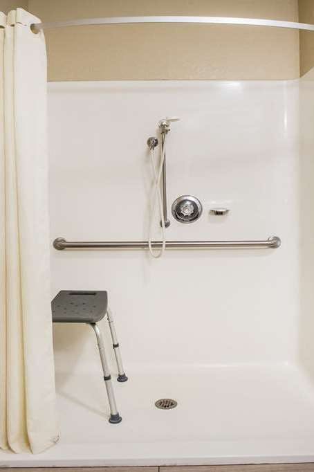 Hotel Super 8 by Wyndham Remington photo 4