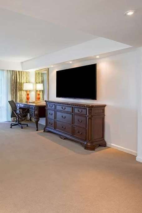 Hotel Wyndham Houston near NRG Park/Medical Center photo 1