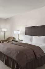 Hotel Days Inn - Steinbach photo 2