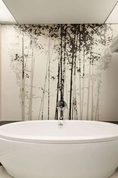 Hotel Ramada Plaza by Wyndham Bucharest Convention Center photo 5