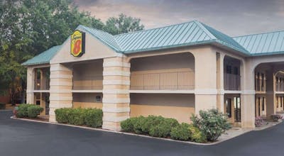 Super 8 by Wyndham Decatur/Lithonia/Atl Area