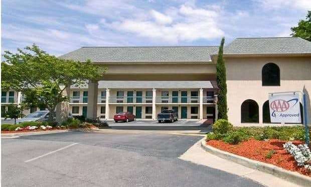 Days Inn By Wyndham Lexington/Columbia