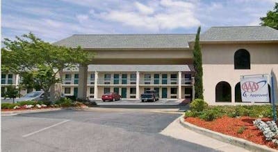 Days Inn By Wyndham Lexington/Columbia
