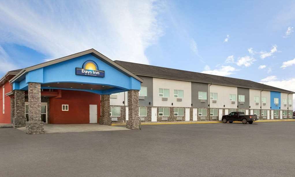 Days Inn by Wyndham Wainwright