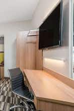 Hotel Microtel New Martinsville photo 2