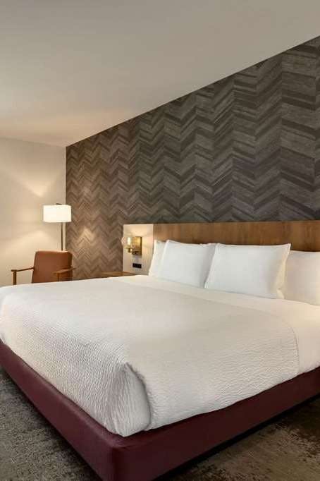 Hotel La Quinta Inn & Suites by Wyndham Santa Rosa Sonoma photo 3