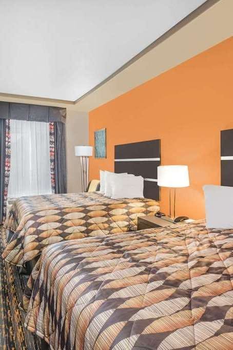 Hotel Days Inn by Wyndham Dilley photo 1