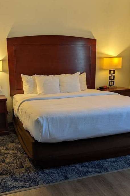 Hotel La Quinta Inn & Suites by Wyndham Fort Worth NE Mall photo 1