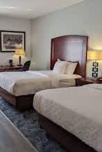 Hotel La Quinta Inn Ste FW NE Mall photo 3