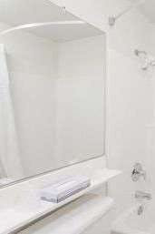 Hotel Days Inn San Marcos photo 5