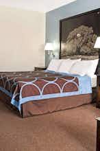 Hotel Super 8 by Wyndham Houston/Brookhollow NW photo 1