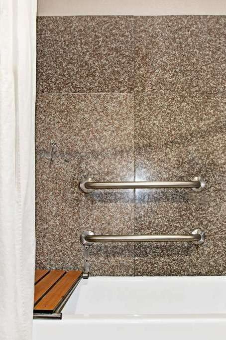 Hotel Super 8 by Wyndham Houston/Brookhollow NW photo 3