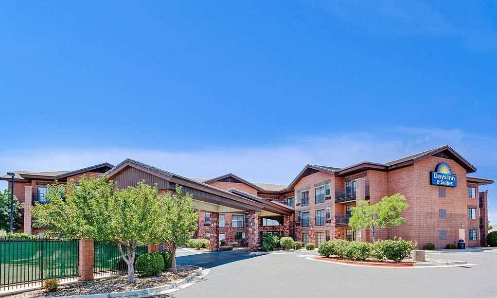 Days Inn and SuitesLake Powell
