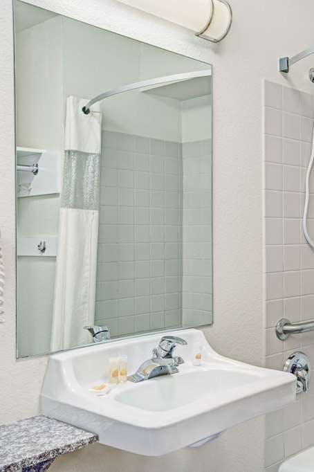 Hotel Days Inn and SuitesLake Powell photo 4