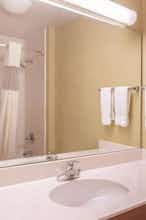 Hotel La Quinta Inn Ste Bentonville photo 4