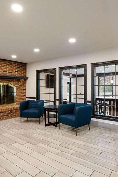 Hotel Travelodge by Wyndham Canton/Livonia Area, MI photo 2