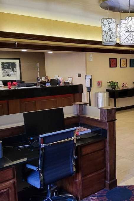 Hotel Wingate by Wyndham Greensboro/Coliseum photo 5