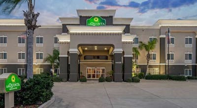 La Quinta Inn & Suites by Wyndham Corpus Christi-N Padre Isl