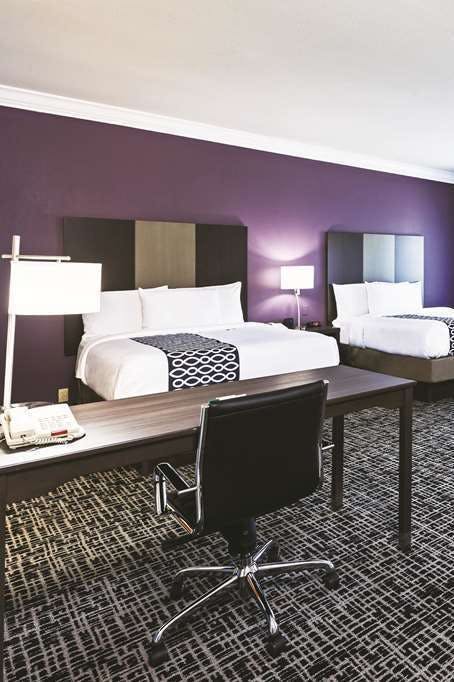 Hotel La Quinta Inn & Suites by Wyndham Corpus Christi-N Padre Isl photo 2