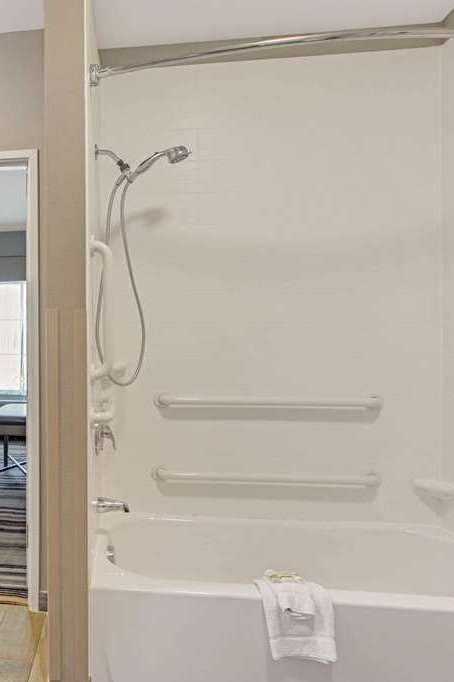 Hotel La Quinta Inn & Suites by Wyndham Paducah photo 4