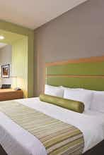 Hotel La Quinta Inn & Suites by Wyndham Paducah photo 2