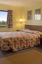 Hotel Ramada Mount Sterling photo 1