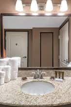 Hotel Wingate by Wyndham St. Geroge photo 4