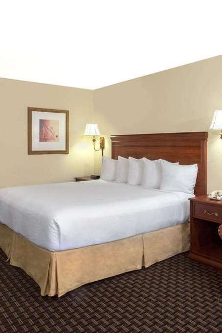 Hotel Days Inn by Wyndham Port Charlotte/Punta Gorda photo 3