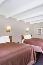 Hotel Howard Johnson Vero Beach Dtn photo 1