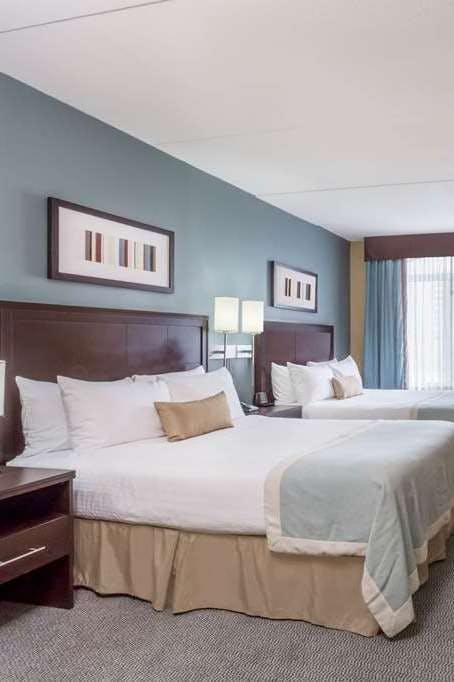Hotel Wingate by Wyndham Regina photo 1