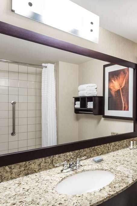 Hotel Wingate by Wyndham Regina photo 3