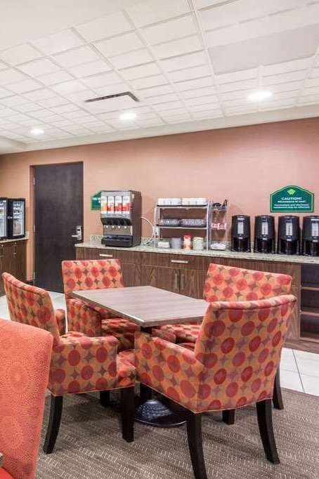 Hotel Wingate by Wyndham Regina photo 5