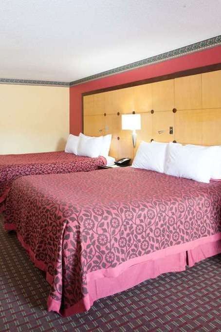 Hotel Days Inn by Wyndham Covington photo 3