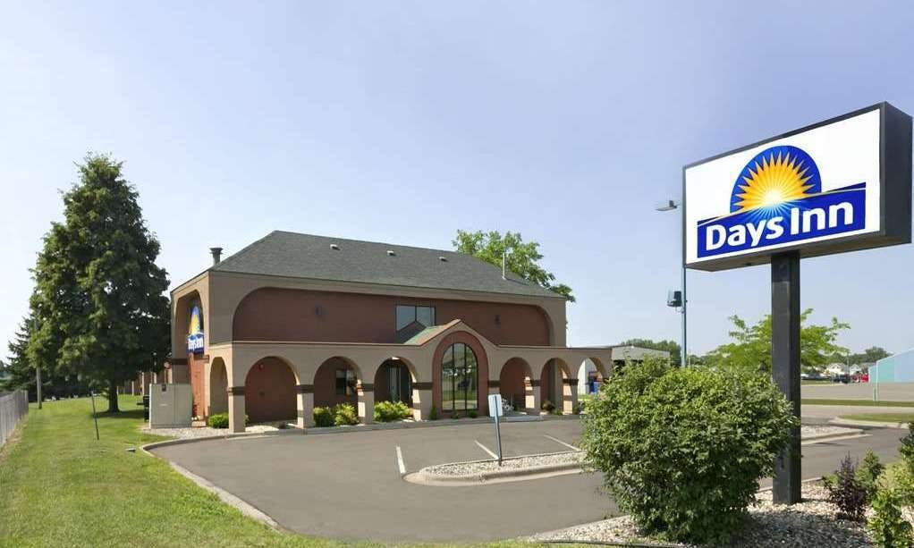 Days Inn by Wyndham Willmar