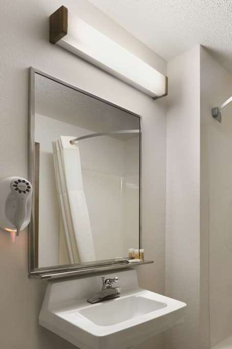 Hotel Days Inn by Wyndham Willmar photo 3