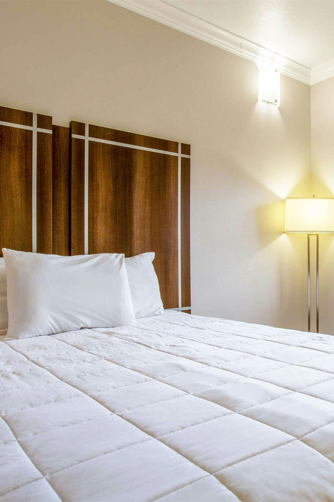 Hotel Wildflower Inn at Bell Rock photo 3