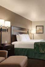 Hotel Baymont Wellington photo 1