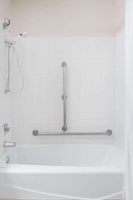 Hotel Super 8 by Wyndham Baxter/Brainerd Area photo 3