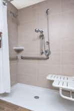 Hotel Ramada Minneapolis GoldValley photo 5