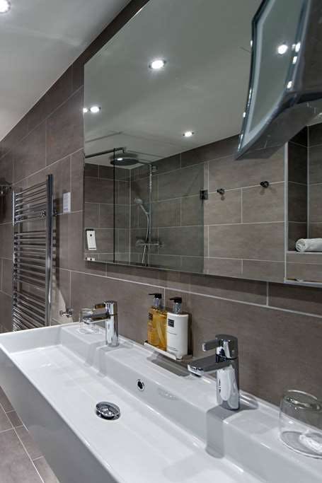 Hotel Wyndham Stuttgart Airport Messe photo 4