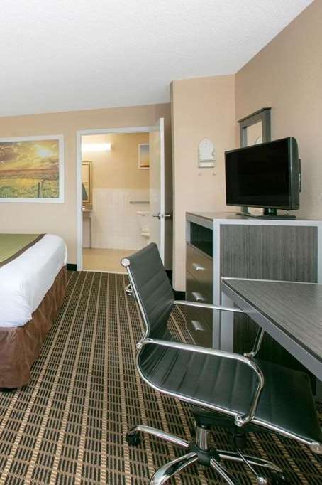 Hotel Days Inn Hamilton photo 4