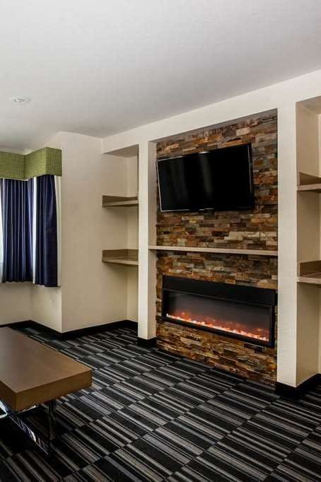 Hotel Days Inn by Wyndham Monterey Downtown photo 5