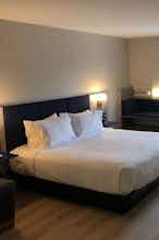 Hotel Microtel Inn & Suites by Wyndham Hot Springs photo 1