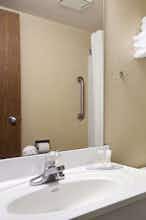 Hotel Super 8 by Wyndham Collinsville St. Louis photo 4