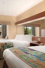 Hotel Microtel Inn & Suites by Wyndham Panama City photo 4