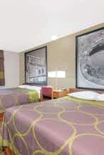 Hotel Super 8 by Wyndham Santa Rosa photo 1