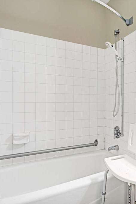 Hotel Super 8 by Wyndham Rogers Minnesota photo 4